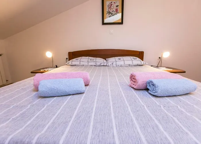 Amela Διαμέρισμα *