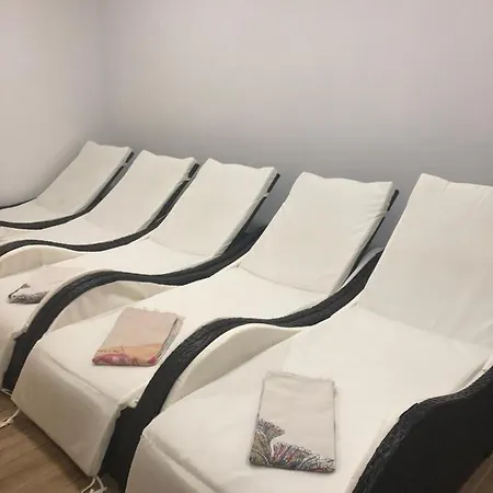 Apartament Amela *